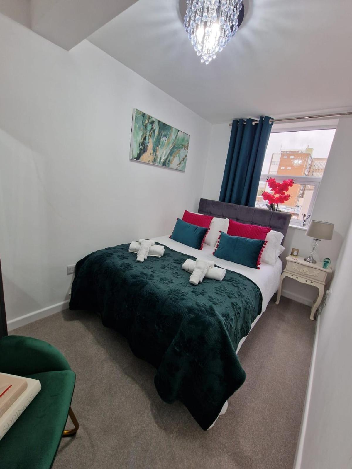 12 B Market Street Watford  Zewnętrze zdjęcie